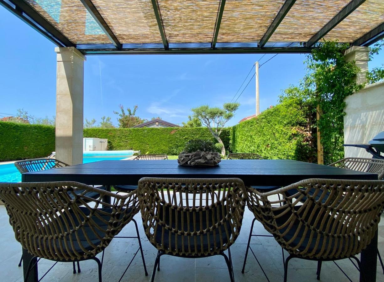 Villa Divina With Private Heated Pool PUY 외부 사진